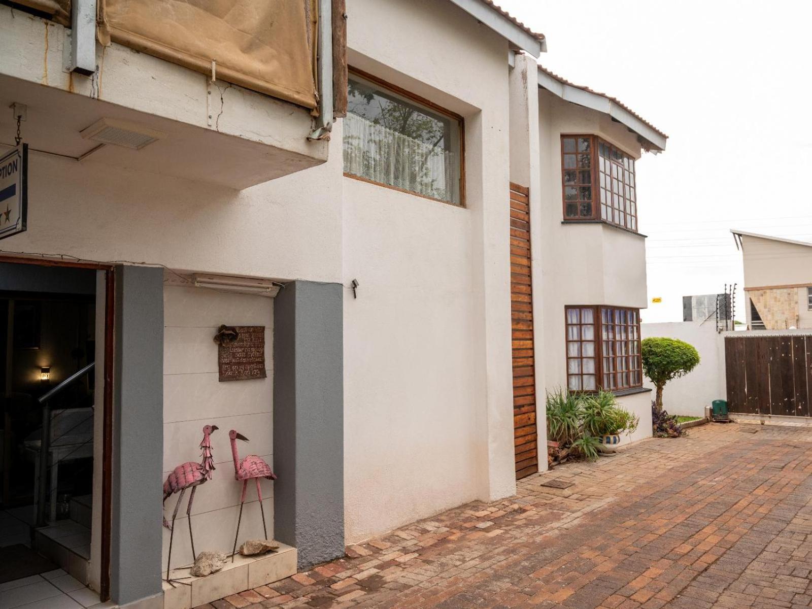 Sleepers Villa Guesthouse Polokwane Eksteriør billede
