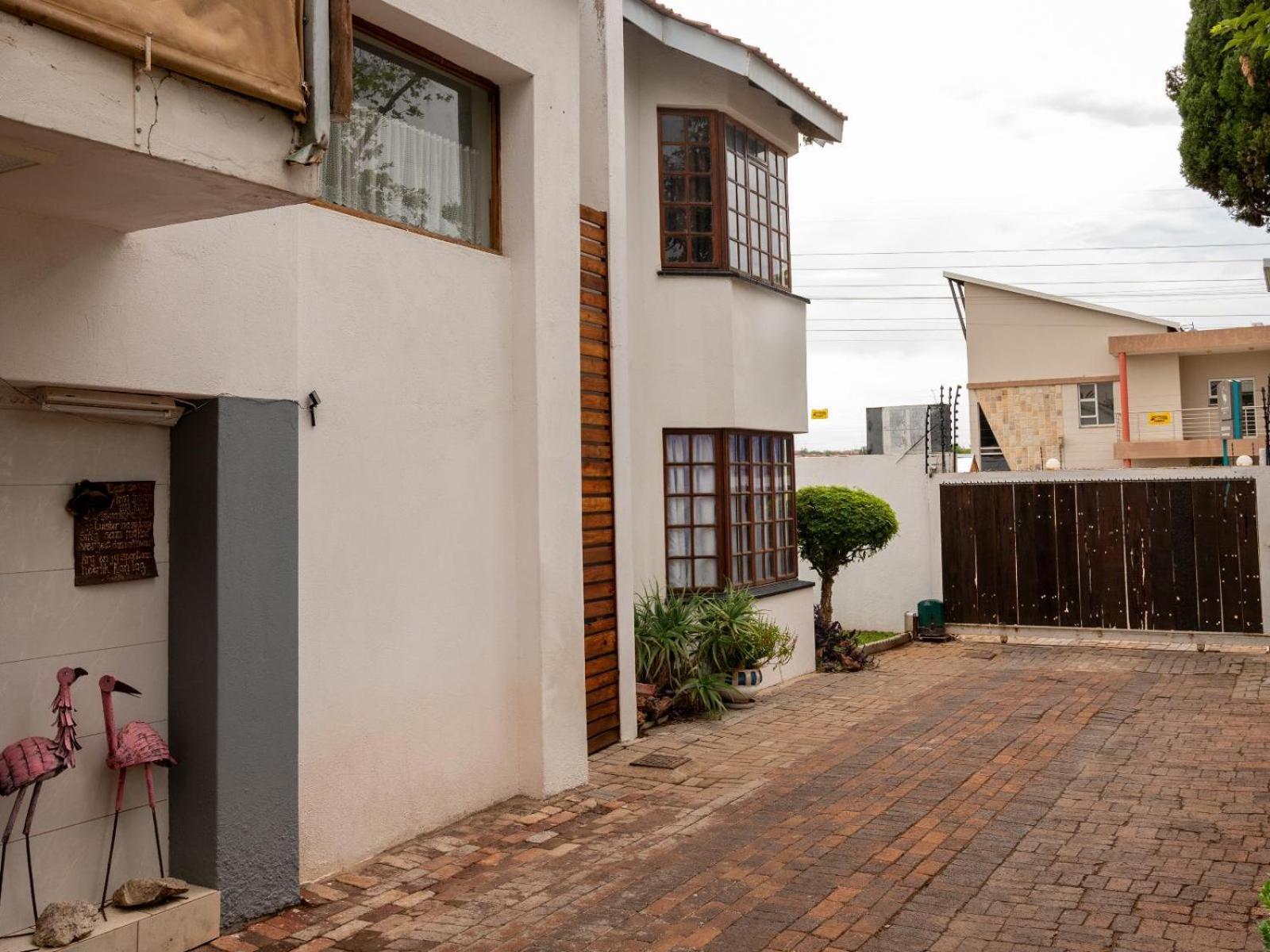 Sleepers Villa Guesthouse Polokwane Eksteriør billede